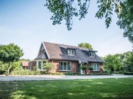 Vakantiehuis 't Huusken, מלון בLattrop