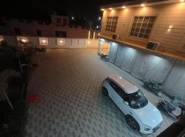 Prince Vatika, хотел в Алвар