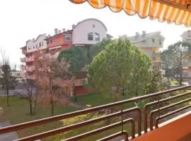 Cozy flat for four guests just steps from the sea