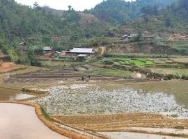 Mu Cang Chai Terrace View Bungalows