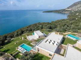 Athelia Mare Villas, хотел с хидромасажни вани в Сивота