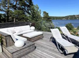Magical view !, hotel sa Sollentuna