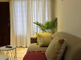 Thorntree Self Catering Apartment, Witbank, hotel a Witbank
