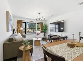 Tulsa Suite Spot-King Bed Near Expo, TU, Dtwn
