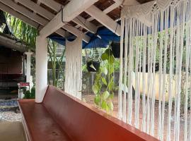 The Wilderness Studio!, hotel a Anjuna