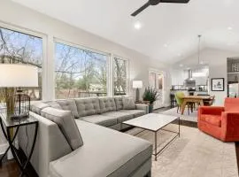 2BR 2BA South Lamar Gem, Near Zilker and Town Lake by Austin Vacay
