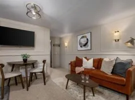 Kilted Quarter by The Wallace Monument