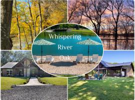 New! Riverfront, Sport Fishing Pond, Free Firewood – hotel w mieście Broken Bow