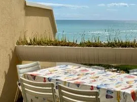 SE085 - Senigallia, nuovo bilocale fronte mare alle Piramidi