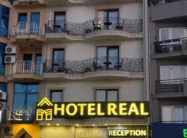 Hotel Real