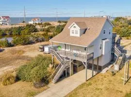 3-story dog-friendly home near the beach with private hot tub, pool, & ocean views