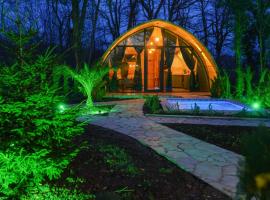 Cottage TKESHI, ξενοδοχείο σε Godogani