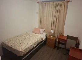 Habitación o pieza en departamento