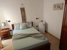 City Center Near Beach B&B, хотел в Тарафал