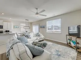 Shuttle to the Beach! Spacious Home in Millville