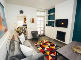 4 Bed House in Central Derby with Parking WiFi Smart TV