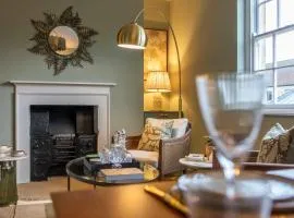 Old Orchard Elegance - Private Parking