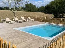 Le chai de Peyssard, piscine chauffée.