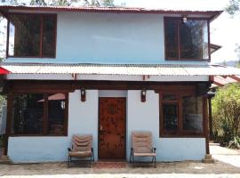 Cabaña Encantada، فندق في Machetá