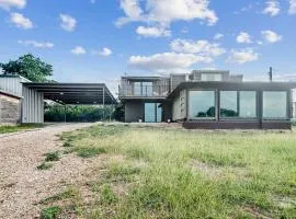 Luxury 4-Bedroom Container Home, Hot-Tub & Firepit