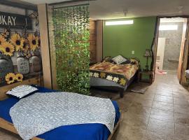 Rural Loft in the heart of Quetzalli Rancho, Hotel in Tomatlán