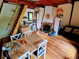 Cozy hut in the pine forest, hotel v destinácii Plavecký Štvrtok