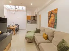 VV El Laurel, Remote Work Friendly, City Center