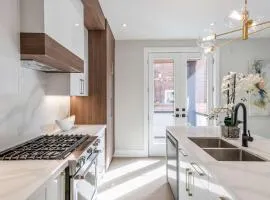 West Queen 3BR Premium Residence