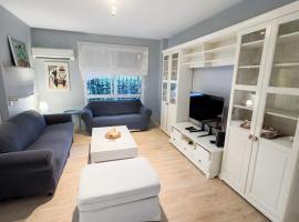 Sevilla Family House - La casa de Marta, hotel a Montequinto