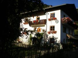 Haus Kathrein, hotel in Fliess