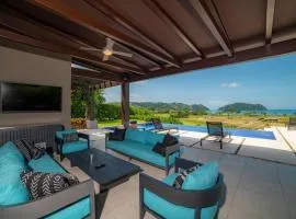 Casa Blue Sail 6 bdrs ocean view in Los Suenos
