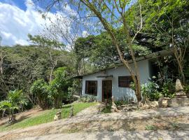 Casa Balance, Hotel in Piedades