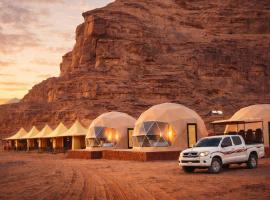 Rum Four Seasons luxury Camp & Jeep Tours、ワディ・ラムのホテル