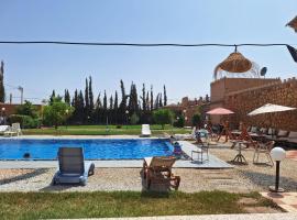 Chez Lija Agafay, Hotel in Aït Bou Riah