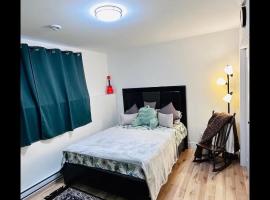 Modern Budget Stay - Moncton North, Hotel in Moncton
