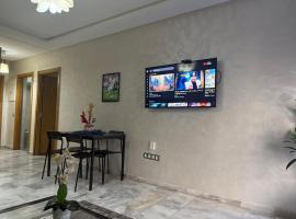 Appartement de lux avec piscine, hotell i Mohammedia