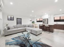 Gregory Hills Haven Luxe, hotel i Gledswood Hills