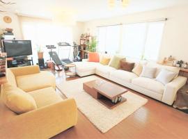 Equipped with barrel sauna and jacuzzi glamping VILLA CARTA Sapporo Hokkaido Jpn - Vacation STAY 3011, hotell i Sapporo