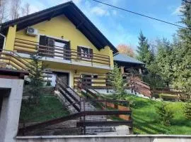 Apartments with parking space Fuzine, Gorski kotar - 20934