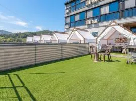 Namhae Dangdangi Dog Pension Blue