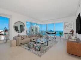 Ultra-Luxury 3 Bedroom Private Residence with Panoramic Views Four Seasons Miami