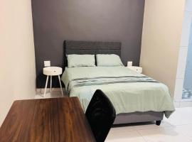 Pholanathi Lodge, hotel i Cliffdale