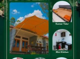 De Bloem Lake View Pangalengan