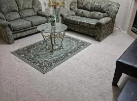 Maple Leaf Comfort House West