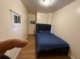 Single-family house with TV Wi-Fi and three bedrooms, hotell i Buffalo