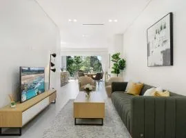 Brand New Luxury Home Dundas Valley Olympic Park