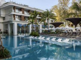 Sunshine by Villacarte, hotel di Pantai Layan