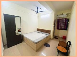 Agartala Homestay Hotel In Agartala AC Or Non AC Room, hôtel à Agartala