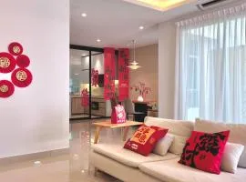 Ayera Residence Muji X Near Permas X Staycation 4BR4B #12 pax by Cowidea