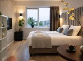 Weekend Retreat Near Efteling Park w Kitchen